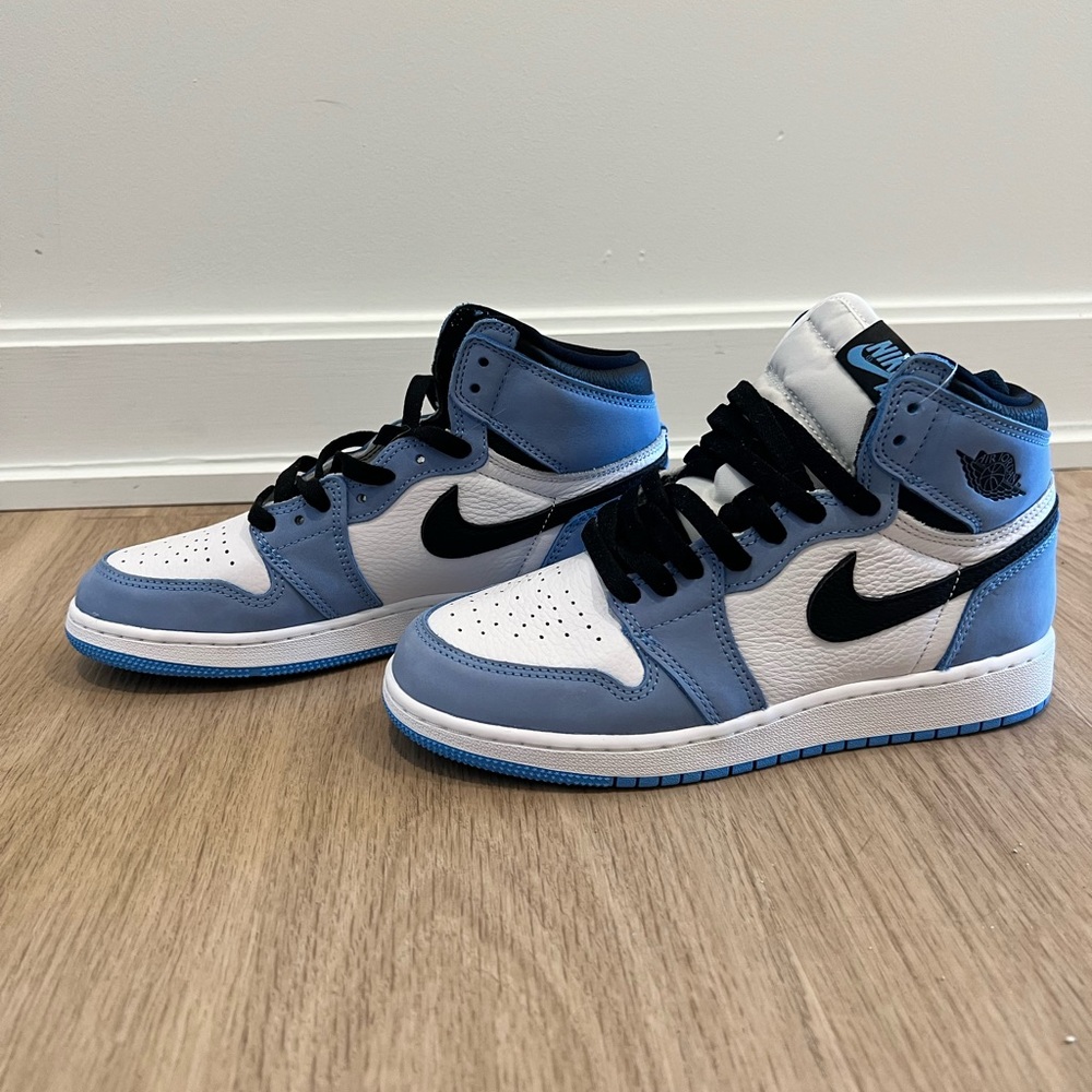 2021 Air Jordan 1 Retro High OG GS 'University Blue'
